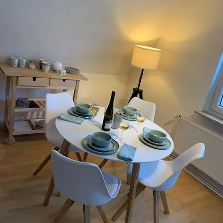 Modernes, Familienfreundliches In Lubeck