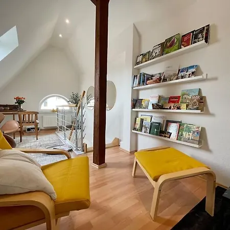 Apartment Modernes, Familienfreundliches In Lübeck