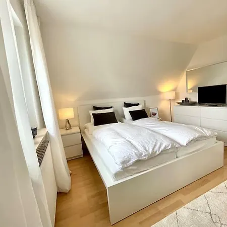 Modernes, Familienfreundliches In *